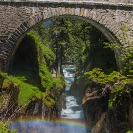 Apartment : Cosy 4 Pers, Centre-ville, Proche Telecabine, Parking Inclus. - Fr-1-401-16 *